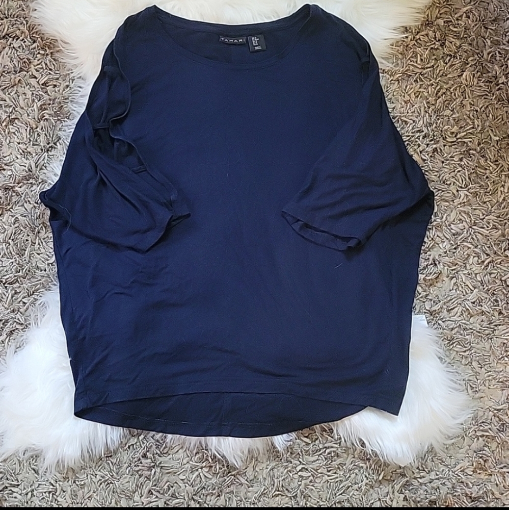 🛍️Tahari Cold Shoulder Blouse size M